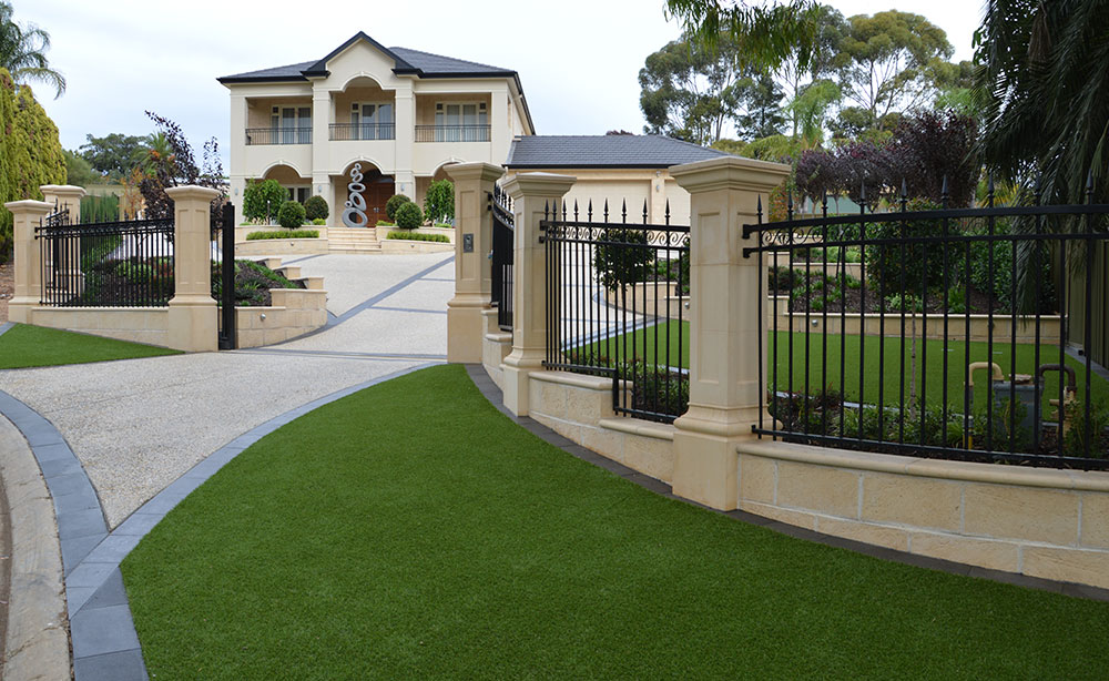 Fencing & Screens